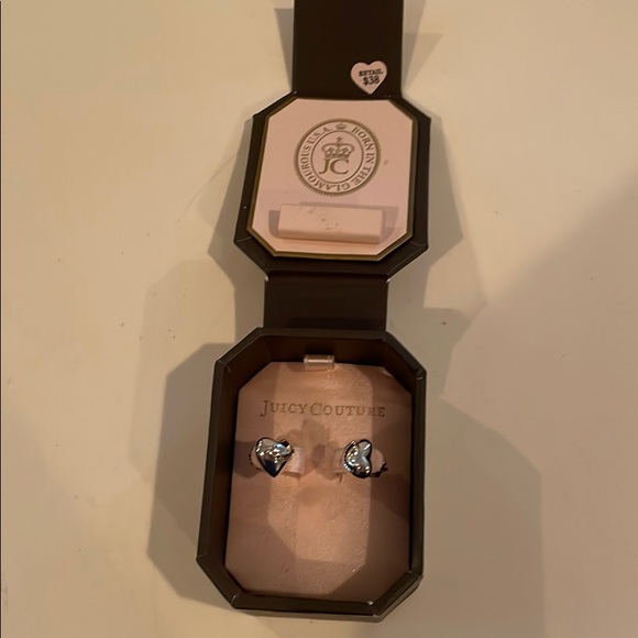 Juicy couture heart earrings - Picture 3 of 3